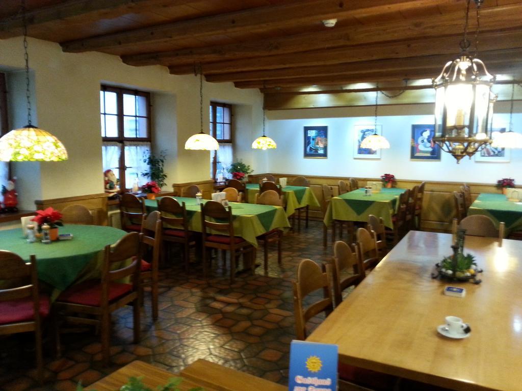 מלון Aesch  Gasthaus Zur Sonne מראה חיצוני תמונה