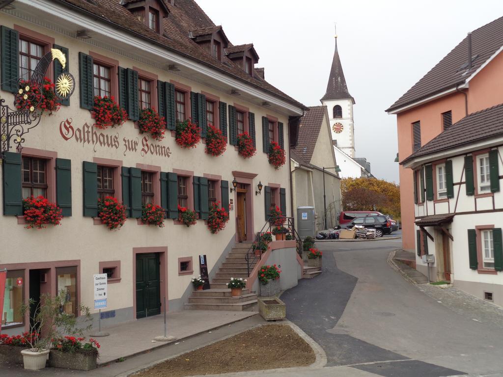Aesch  Gasthaus Zur Sonne מראה חיצוני תמונה