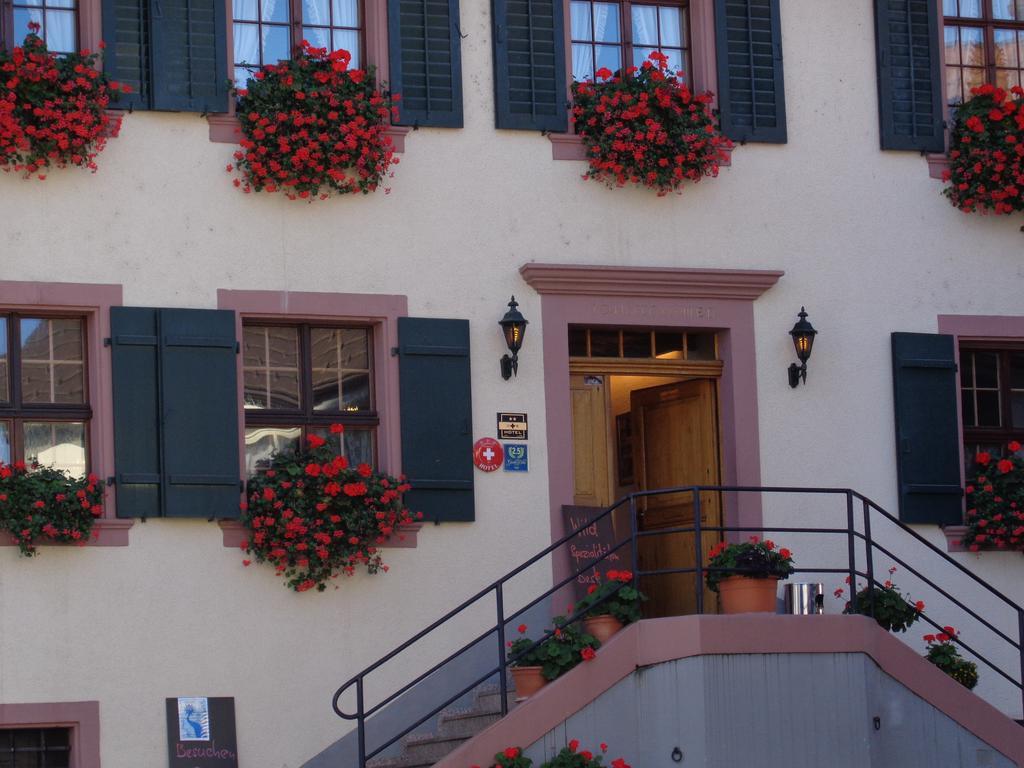 Aesch  Gasthaus Zur Sonne מראה חיצוני תמונה